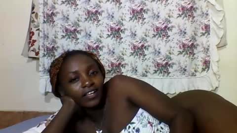 Snapshot of sexyjoane chatting on 26, 1, 2025 JOAN online show from 26, 1, 2025