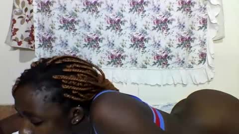 Snapshot of sexyjoane chatting on 1, 2, 2025 JOAN online show from 1, 2, 2025