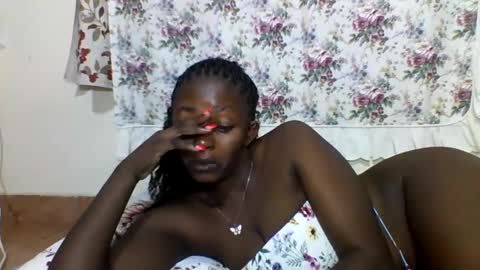 Snapshot of sexyjoane chatting on 5, 2, 2025 JOAN online show from 5, 2, 2025