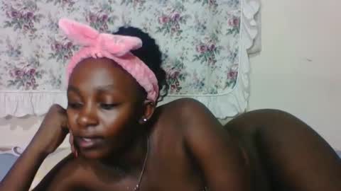 Snapshot of sexyjoane chatting on 7, 2, 2025 JOAN online show from 7, 2, 2025