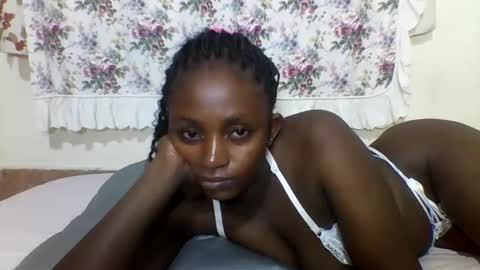 Snapshot of sexyjoane chatting on 14, 2, 2025 JOAN online show from 14, 2, 2025