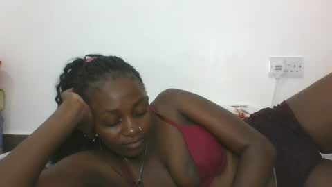 Snapshot of sexyjoane chatting on 12, 3, 2025 JOAN online show from 12, 3, 2025