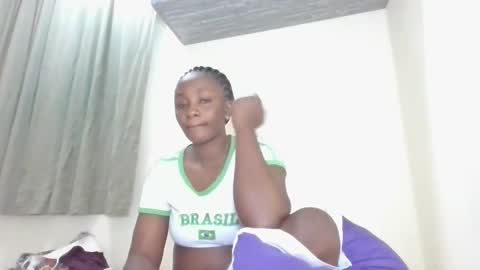 Snapshot of sexyjoane chatting on 19, 10, 2025 JOAN online show from 19, 10, 2025