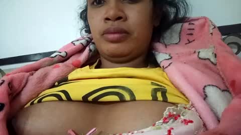 Snapshot of sexylarra12 chatting on 6, 8, 2026 sexylarra12 online show from 6, 8, 2026
