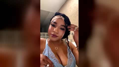 SEXYLATINCOUPLE online show from 25, 2, 2026