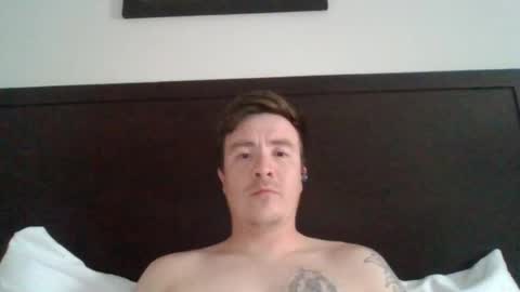 sexylatino4 online show from 4, 6, 2026