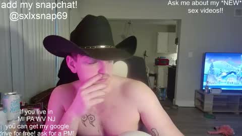 Snapshot of sexylax69 chatting on 27, 11, 2025 sexylax69 online show from 27, 11, 2025