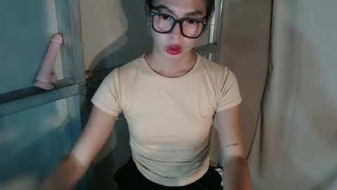 Snapshot of sexylaylia chatting on 15, 1, 2026 Laylia3 online show from 15, 1, 2026