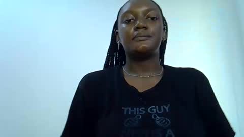 Snapshot of sexyleilah chatting on 16, 10, 2025 sexyleilah online show from 16, 10, 2025