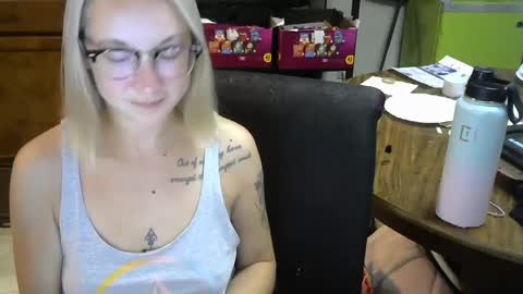 sexylexie93 online show from 14, 10, 2025