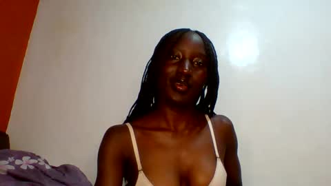 sexylucia5 online show from 16, 5, 2026