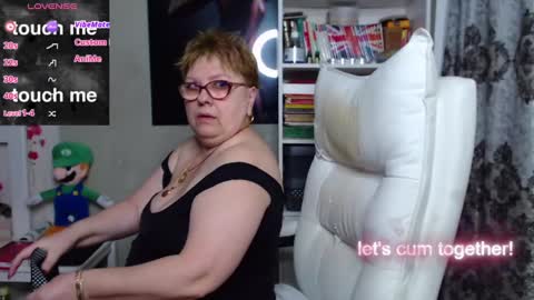 sexylynette4u online show from 22, 1, 2025