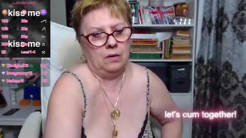 sexylynette4u online show from 27, 1, 2025
