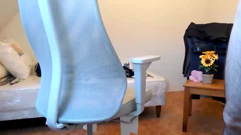 Snapshot of sexyman_fr chatting on 12, 10, 2025 Vincent Vega online show from 12, 10, 2025