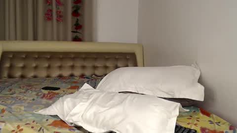 Melina online show from 9, 2, 2025