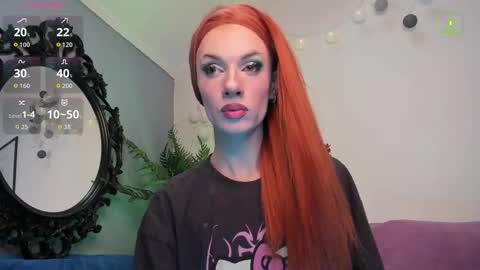 Snapshot of sexymiatrans chatting on 1, 11, 2025 Sexy online show from 1, 11, 2025