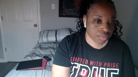 Snapshot of sexymona1218 chatting on 1, 3, 2025 SexyMona online show from 1, 3, 2025