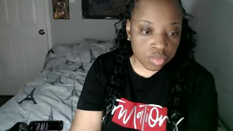 Snapshot of sexymona1218 chatting on 14, 10, 2025 SexyMona online show from 14, 10, 2025