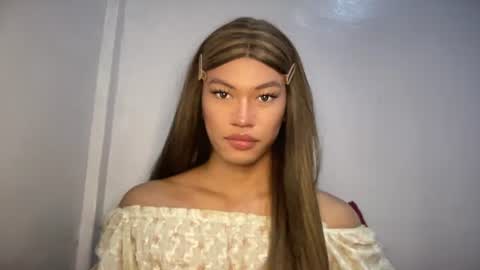 Snapshot of sexynakedweapon chatting on 23, 5, 2026 LIEZEL online show from 23, 5, 2026