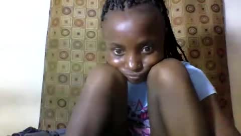 VIVIAN online show from 7, 2, 2025