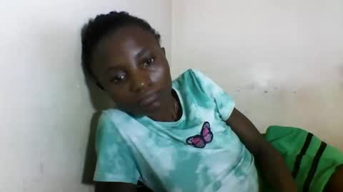 VIVIAN online show from 20, 2, 2025