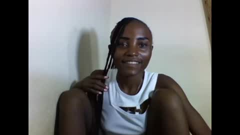 VIVIAN online show from 4, 3, 2025