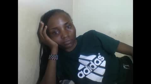 VIVIAN online show from 10, 3, 2025