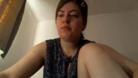 Snapshot of sexynyu18 chatting on 15, 7, 2026 Alex online show from 15, 7, 2026