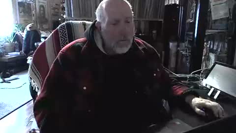 Snapshot of sexyolbear chatting on 22, 12, 2024 Grizz Lee Bear online show from 22, 12, 2024