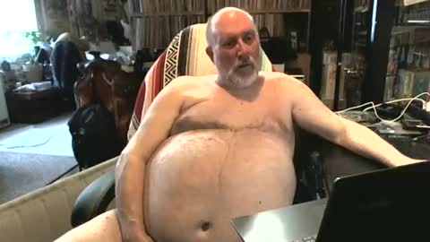 Snapshot of sexyolbear chatting on 7, 2, 2025 Grizz Lee Bear online show from 7, 2, 2025