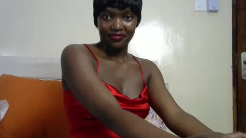 Snapshot of sexypetite_lee chatting on 6, 1, 2026 Lee online show from 6, 1, 2026