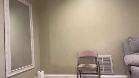 Sexypiglet2728 online show from 6, 3, 2026