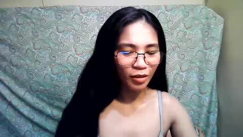 Snapshot of sexysunnyx chatting on 3, 3, 2025 Sunny online show from 3, 3, 2025