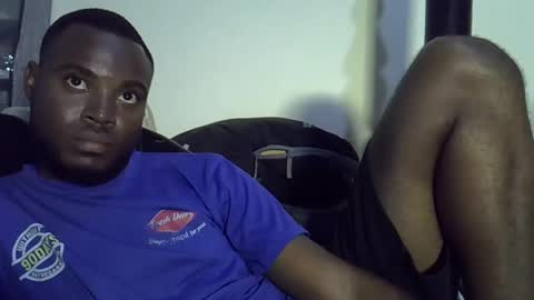 sexytwink121577 online show from 8, 4, 2026