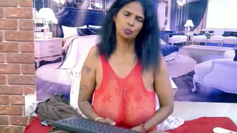 sexyva4u2luv online show from 3, 4, 2026