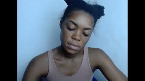 Blue online show from 3, 2, 2025