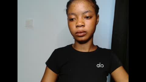 Snapshot of sexyxpeach chatting on 14, 10, 2025 sexyxpeach online show from 14, 10, 2025