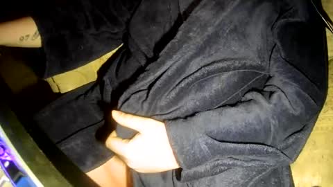 Snapshot of sexzilla15 chatting on 11, 11, 2025 no face online show from 11, 11, 2025