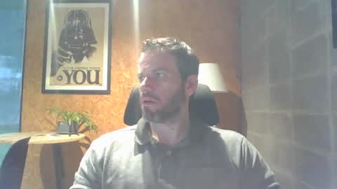 Snapshot of shad0w_hunter chatting on 9, 12, 2024 shad0w_hunter online show from 9, 12, 2024