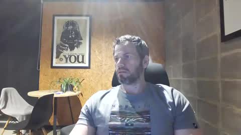 Snapshot of shad0w_hunter chatting on 19, 12, 2024 shad0w_hunter online show from 19, 12, 2024