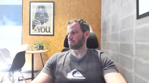 Snapshot of shad0w_hunter chatting on 26, 12, 2024 shad0w_hunter online show from 26, 12, 2024