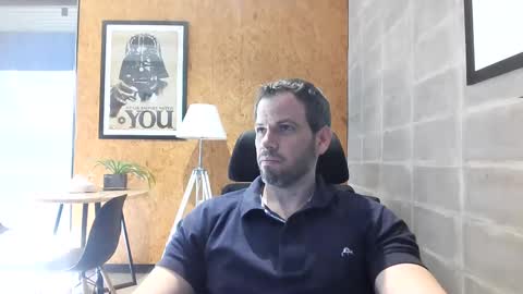 Snapshot of shad0w_hunter chatting on 21, 1, 2025 shad0w_hunter online show from 21, 1, 2025