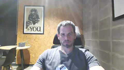 Snapshot of shad0w_hunter chatting on 28, 2, 2025 shad0w_hunter online show from 28, 2, 2025