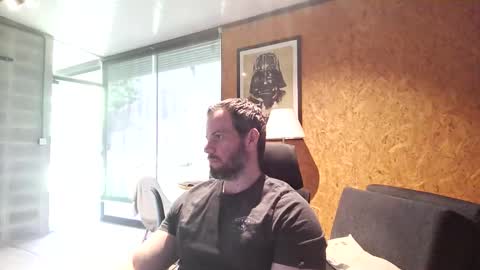 Snapshot of shad0w_hunter chatting on 13, 10, 2025 shad0w_hunter online show from 13, 10, 2025