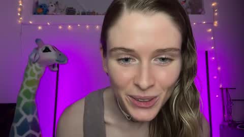 shadebabe online show from 7, 12, 2024