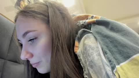 Snapshot of shadow_raffi chatting on 29, 12, 2024 shadow_raffi online show from 29, 12, 2024