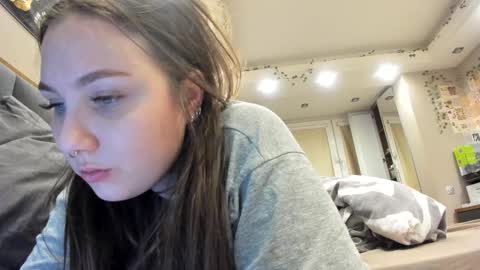 Snapshot of shadow_raffi chatting on 14, 9, 2025 shadow_raffi online show from 14, 9, 2025