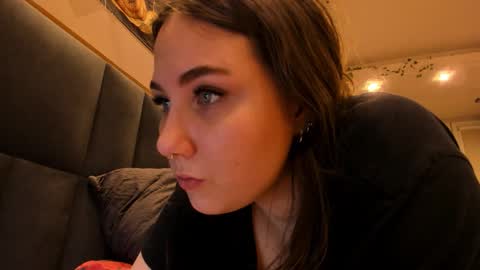 Snapshot of shadow_raffi chatting on 24, 10, 2025 shadow_raffi online show from 24, 10, 2025