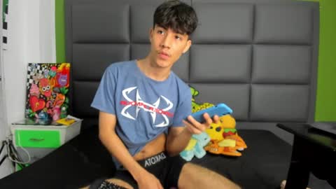 Snapshot of shady_stone chatting on 12, 2, 2025 shady_stone online show from 12, 2, 2025