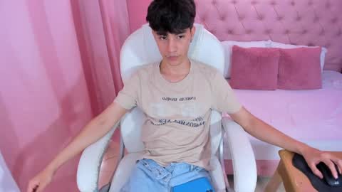 Snapshot of shady_stone chatting on 21, 2, 2025 shady_stone online show from 21, 2, 2025